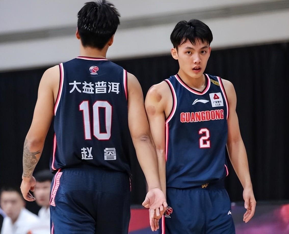 半岛体育官网安全-江苏男篮不敌广东，遭遇四连败