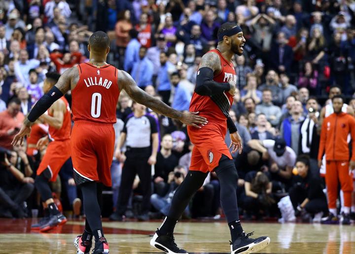 半岛体育app下载官网-包含经验之争：老将保罗和霍华德的斗智斗勇的词条