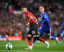 半岛体育官方网站入口-瓦伦斯队面对艰难，努力前行