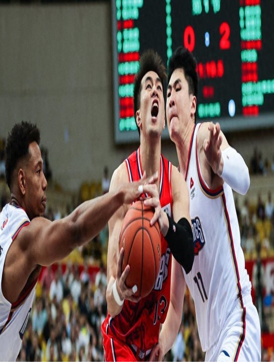 半岛体育app投注-赛场上的较量将展现出球员的实力和技巧！