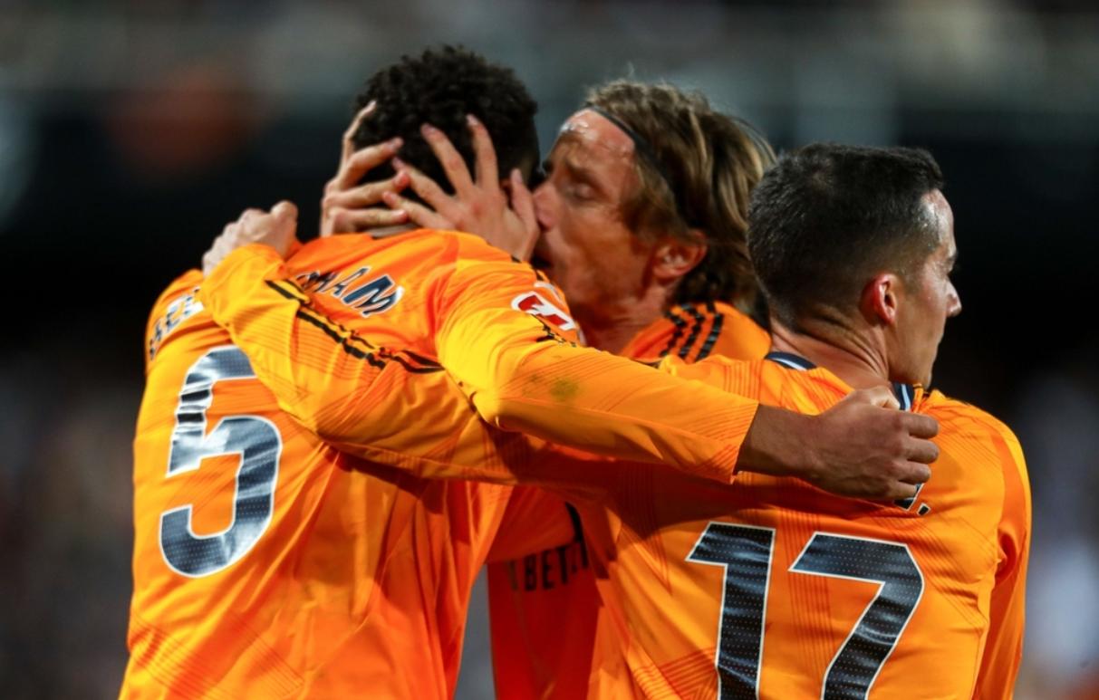 半岛体育app下载官网-瓦伦西亚痛失主场优势不敌切尔西的简单介绍